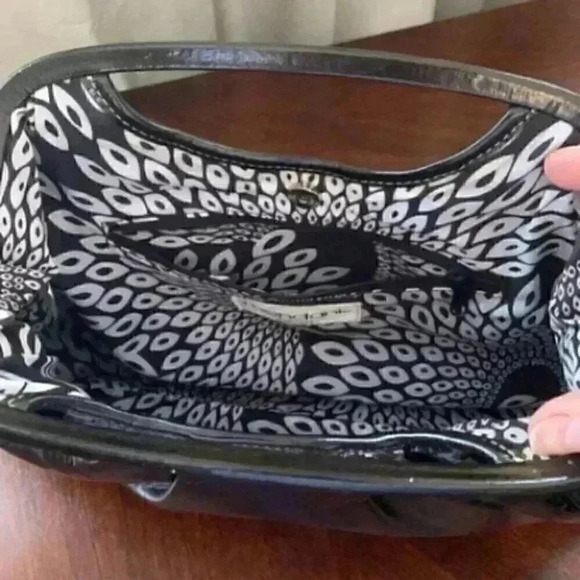 Vintage Black Patent Clutch Handbag Faux Leather Top Handle Bag Purse - Picture 6 of 12